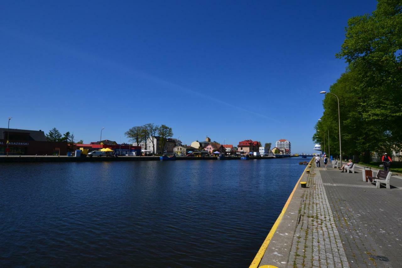 Darlowko Apartament Morski Bagian luar foto